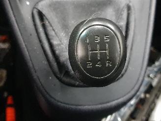 Hyundai I-10  picture 21