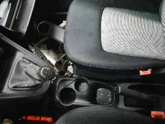 Hyundai I-10  picture 31