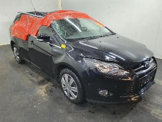 Vaurioauto  passenger cars Ford Focus  2013/1