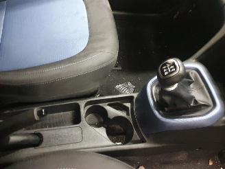 Hyundai I-10  picture 9