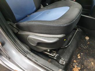 Hyundai I-10  picture 12