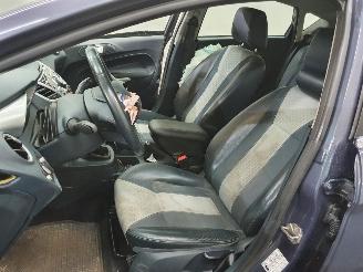 Ford Fiesta  picture 37