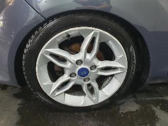 Ford Fiesta  picture 14