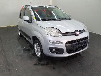krockskadad bil caravan Fiat Panda  2012/1