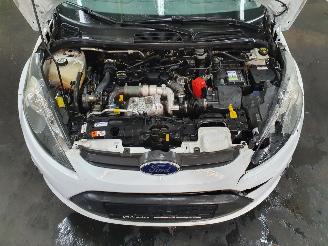 Ford Fiesta  picture 9