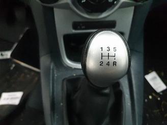 Ford Fiesta  picture 12