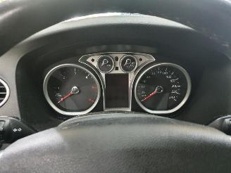 Ford Focus  picture 7