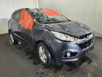 Vaurioauto  passenger cars Hyundai Ix35  2010/1