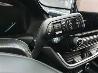 Ford Fiesta 1.0 EcoB. Titanium picture 9