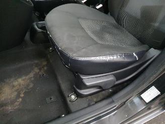 Hyundai I-10  picture 23