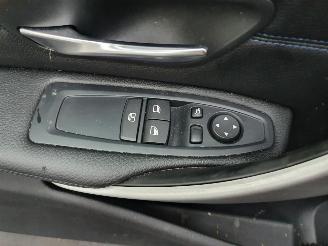 BMW 4-serie F32 440i Cent Hi Exec picture 3