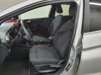 Ford Fiesta  picture 22