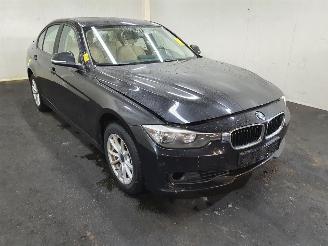 Sloopauto BMW 3-serie F30 320I 2012/5