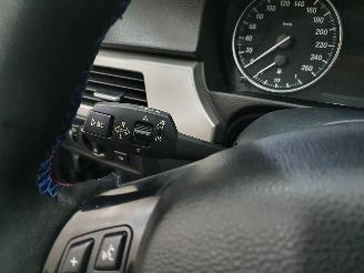 BMW 3-serie E90 318I picture 27