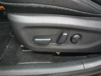 Hyundai Kona Premium 64kWh picture 18
