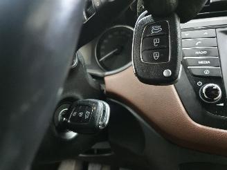 Hyundai I-10 C14A picture 18