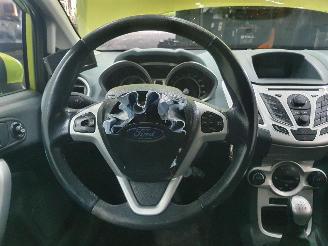 Ford Fiesta 1.25 Titanium picture 28