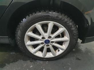 Ford Focus 2.0 TDCI Titanium picture 12