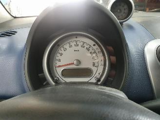 Opel Agila 1.0 Edition picture 20