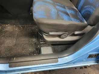 Opel Agila 1.0 Edition picture 23