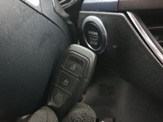 Ford Focus Active Titanium X Business EcoBoost picture 7