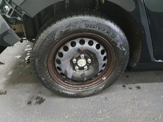 Volkswagen Polo AW 1.0TGI BlueMotion Comfortline picture 6