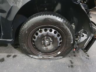 Volkswagen Polo AW 1.0TGI BlueMotion Comfortline picture 26