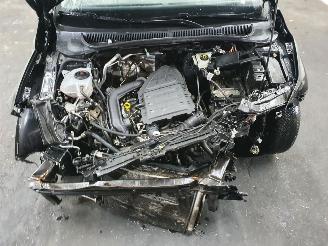 Volkswagen Polo AW 1.0TGI BlueMotion Comfortline picture 10