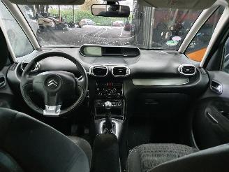 Citroën C3 picasso 1.6 VTi Exclusive picture 10