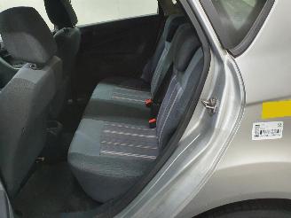Ford Fiesta 1.25 Trend picture 8