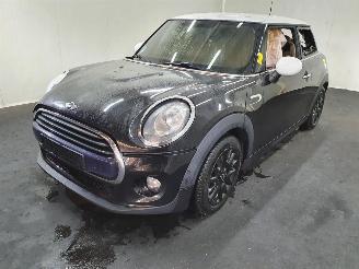Mini Cooper F56 Cooper Business picture 3