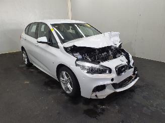 demontáž osobní automobily BMW 2-serie F45 Active Tourer 218i 2016/10