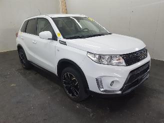 Coche siniestrado Suzuki Vitara 1.4 BoosterJet 140pk 2018/1
