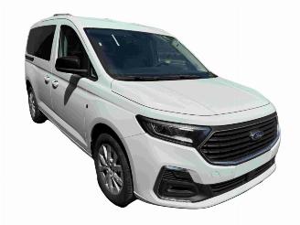 Coche siniestrado Ford Tourneo Connect SK LWB 2024/10