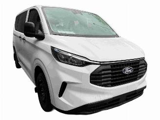 Coche siniestrado Ford Tourneo Custom NXN TREND 320 SWB 2024/11