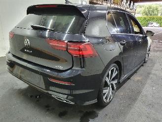 Volkswagen Golf CD1 eTFS R-Line Hybrid picture 5