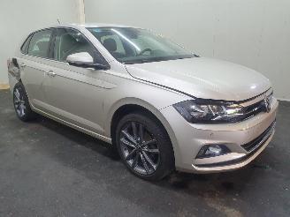 Vrakbiler auto Volkswagen Polo AW1 1.0 BlueMotion Technology 2018/3