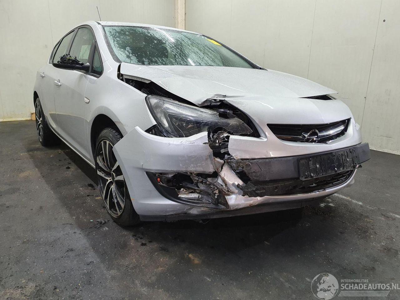 Opel Astra J Edition 1.4