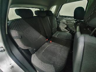 Renault Captur J87 1.2TCe Intens picture 34