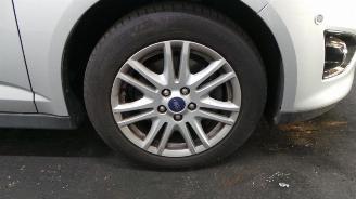 Ford Grand C-Max  picture 24