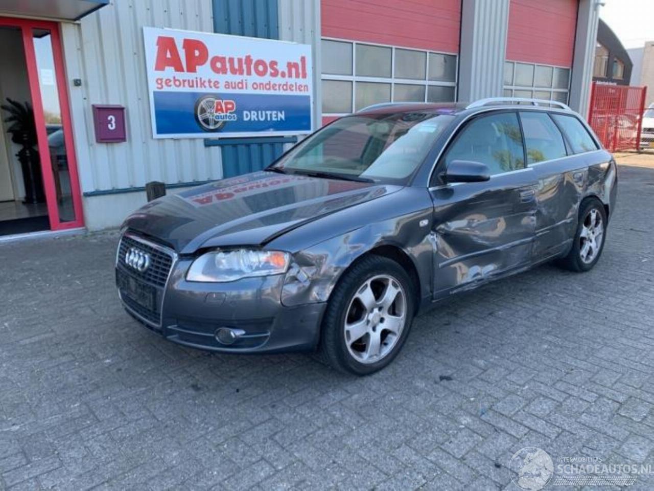 Audi A4 A4 Avant (B7), Combi, 2004 / 2008 3.2 FSI V6 24V Quattro