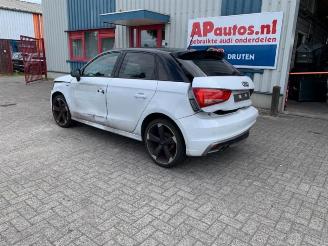Vrakbiler auto Audi A1 A1 Sportback (8XA/8XF), Hatchback 5-drs, 2011 / 2018 1.4 TFSI Cylinder on demand 16V 2014/11
