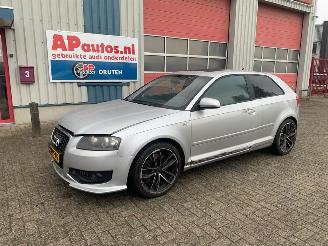 Schadeauto Audi A3 3.2 V6 24V FSI QUATTRO 2004/6