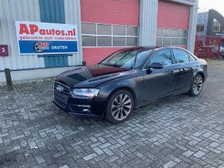 Vrakbiler auto Audi A4 A4 (B8), Sedan, 2007 / 2015 1.8 TFSI 16V 2012/10