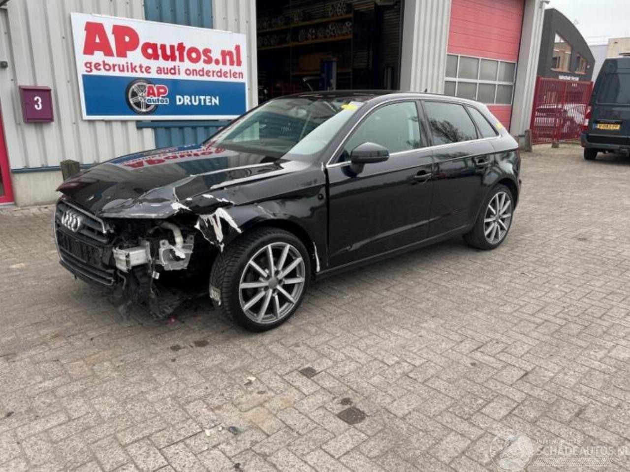 Audi A3 A3 Sportback (8VA/8VF), Hatchback 5-drs, 2012 / 2020 1.2 TFSI 16V