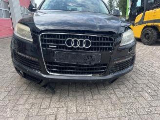 Audi Q7 Q7 (4LB), SUV, 2005 / 2015 4.2 FSI V8 32V picture 8