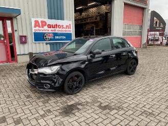 Vrakbiler auto Audi A1 A1 Sportback (8XA/8XF), Hatchback 5-drs, 2011 / 2018 1.4 TFSI 16V 122 2012/4