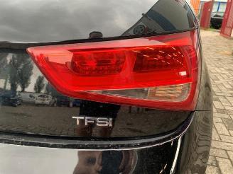 Audi A1 A1 Sportback (8XA/8XF), Hatchback 5-drs, 2011 / 2018 1.4 TFSI 16V 122 picture 15