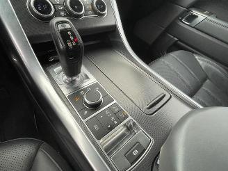 Land Rover Range Rover sport 3.0 DIESEL 292pk picture 14