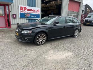 Vrakbiler auto Audi A4 A4 Avant (B8), Combi, 2007 / 2015 2.0 TFSI 16V Quattro 2012/2